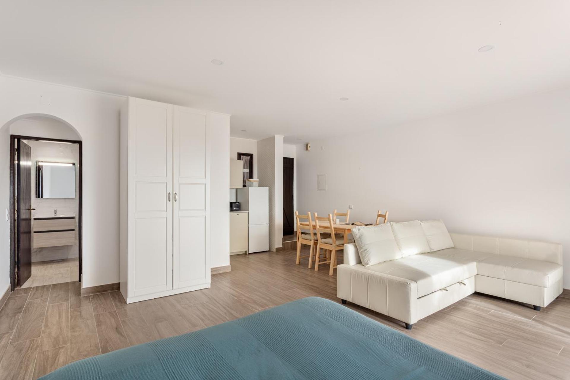 Estudio 24 Em Santa Barbara De Nexe - Faro Colmeal  ภายนอก รูปภาพ